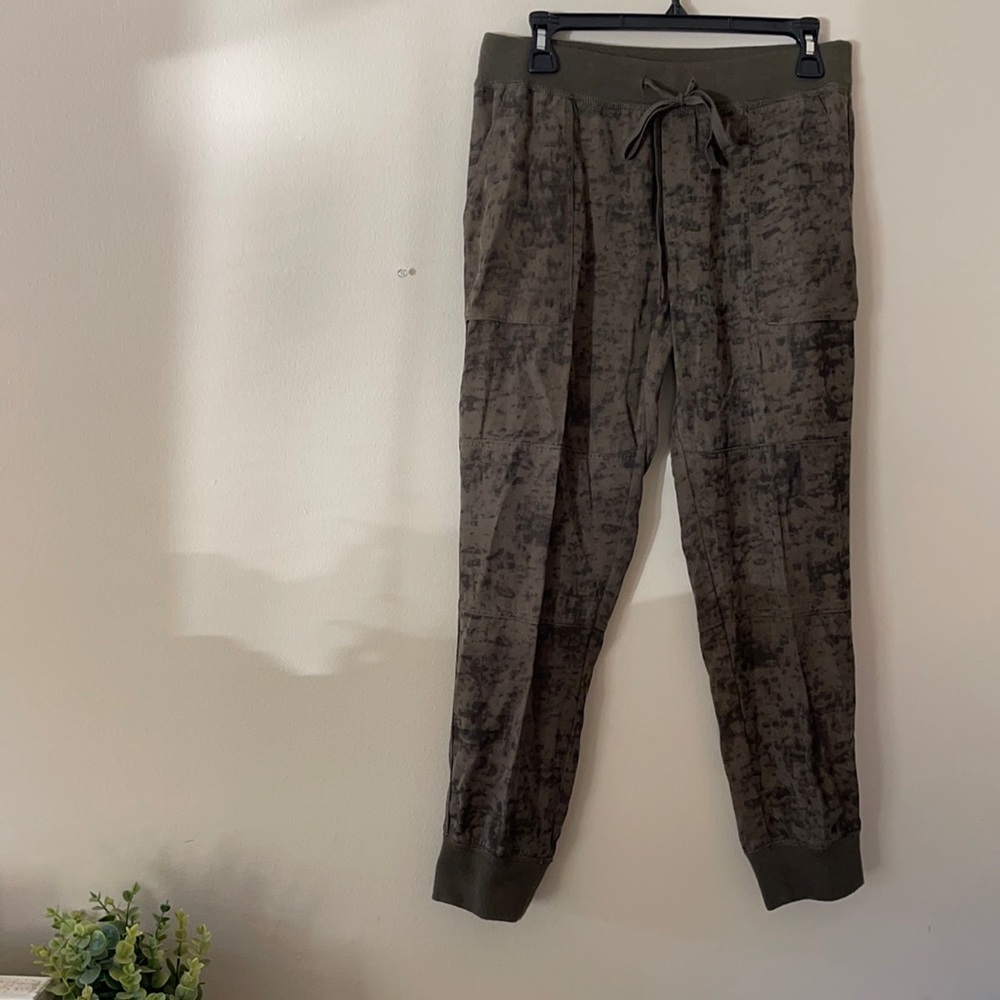 Yerse printed joggers